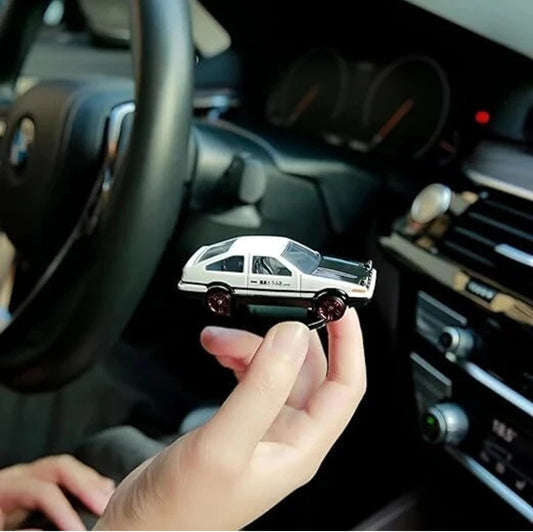 AE86 Miniature Drift Car Dashboard Ornament – 360° Spinning Fun Toy for Car Interior Decoration & Driving Entertainment