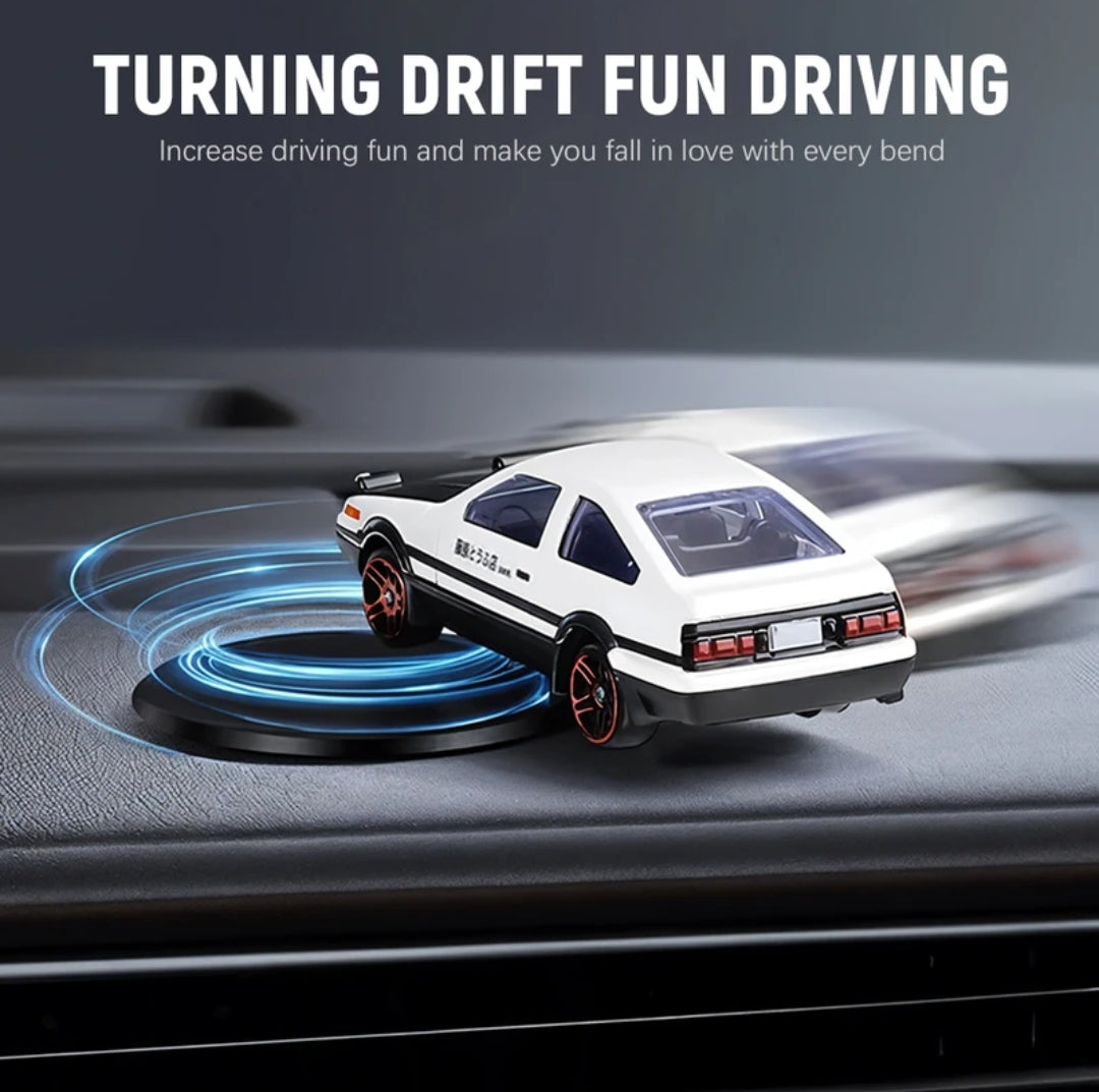 AE86 Miniature Drift Car Dashboard Ornament – 360° Spinning Fun Toy for Car Interior Decoration & Driving Entertainment