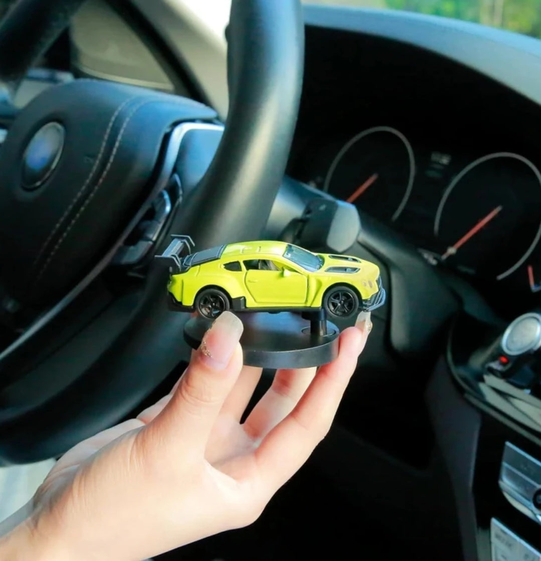 Green Bentley Drift Racing Car Model – 360° Rotating Dashboard Decoration Toy for Stylish Car Interior & Smooth Driving Vibes